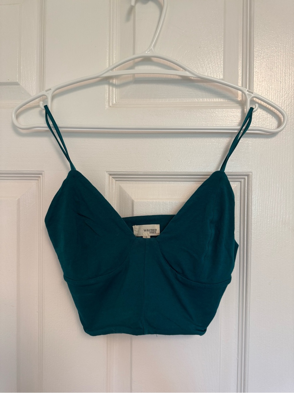 Aritzia Wilfred Free Teal Crop Cami Top